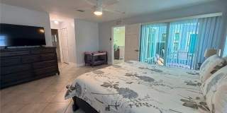 2937 SW 8th Place Gallery 10