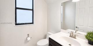 8605 NW 102nd Ct Gallery 14