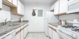 Big Creek Apartments Gallery 11