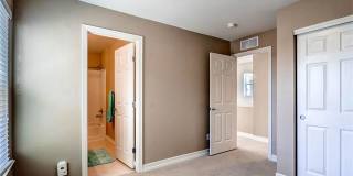 2 bedroom plus loft single family home in Central Park! Gallery 10