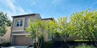 101 Pelican Lane Gallery 1