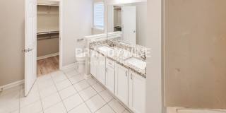 4890 Phipps Drive Gallery 21