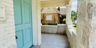 2 minutes away from Rhodes College! Beautifully Renovated! Pets are owner's approval, fees do apply. Gallery 9