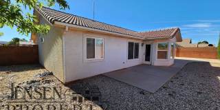Home in Ivins- RV Parking Gallery 27