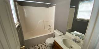 3BR/2BA For Rent Gallery 17