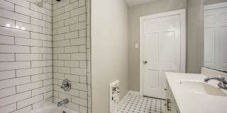 Freshly Updated 3 Bedroom House Gallery 11