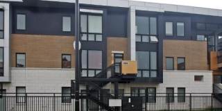 2224 W Madison Street unit: 201 Gallery 1