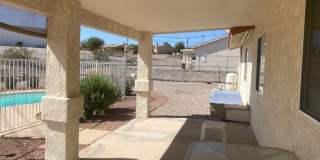 GREAT FURNISHED HOME WITH SIDE PARKING! Gallery 20