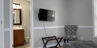 Grande Avenue Gallery 11