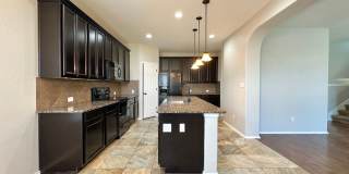 Viewable Now!  Small Dogs Accepted! Gallery 9