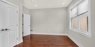 1259 S 19TH Street Gallery 21