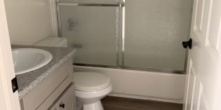 827 S Berendo St Gallery 5