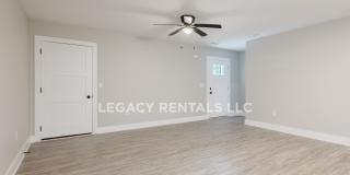 326 Elm Street Gallery 4