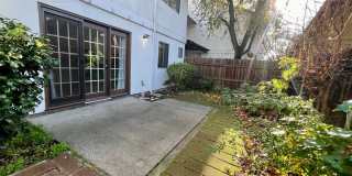 Great Townhome in the Pocket area close to everything! Gallery 19