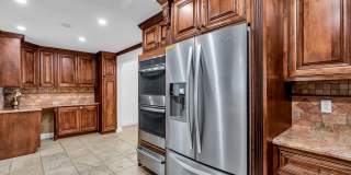 455 W Lincoln Avenue Gallery 13