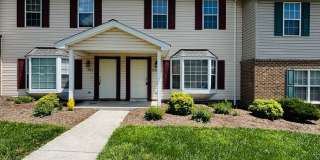 4 Bedroom, 3 Bath Townhouse 4 Bedroom, 3 Bath Townhouse Gallery 1