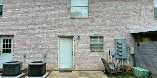 527 N Village Creek Parkway Gallery 16
