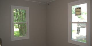 Great 2 Bed 1 Bath House! Gallery 13