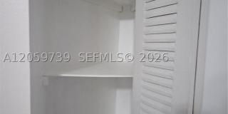 9437 Fontainebleau Blvd Gallery 53