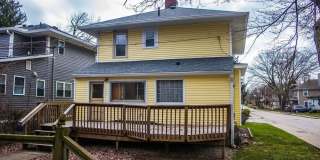 601 E University, Bloomington Gallery 3