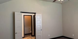 2120 SW 140th Street Gallery 20