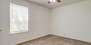 1203 N Nolan River Road Gallery 16