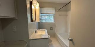 511 Dyches Drive Gallery 13