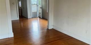 179 Ivy Street Gallery 20