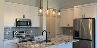 3253 Naomi Drive Gallery 1