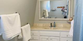 506 Monmouth Avenue Gallery 24