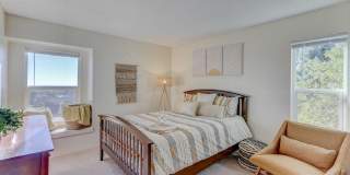 Americana Lakewood Apartments Gallery 15