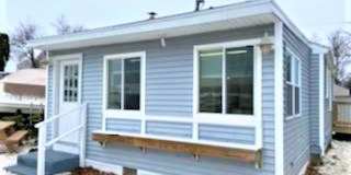 ****Warwick/Oakland Beach – Waterfront Single Family Home - $1,750**** Gallery 1