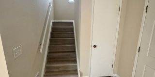 GREAT OAKLEY 3 BEDROOM, 2.5 BATHROOM, PLUS LOFT! NEW UPGRADES TO BE COMPLETED THE END OF THE MONTH OF JULY UPON VACANCY! Gallery 19