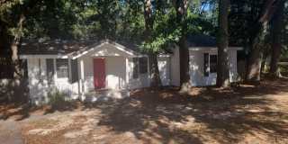 2 Bed 1.5 bath house in Cayce Gallery 1