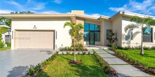 3905 Southwest 5th Street Gallery 1