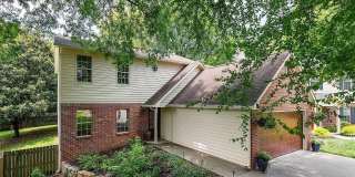 4 Bedroom Home In Knoxville Gallery 1
