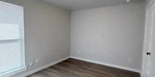 2812 HIDALGO AV Gallery 13