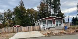 Newer Manufactured home, 3 bed 2 bath, Lower Magalia Gallery 1