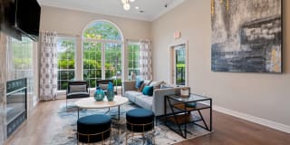 Avalon Oaks Apartments Gallery 17