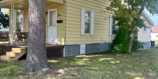 ALL UTILITIES INCLUDED 2 Bedroom 1 Bath Home for Rent – $1,500/mo Gallery 1
