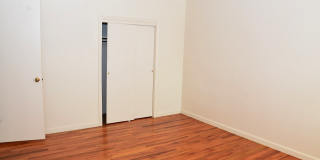 726 s Apple St Gallery 17