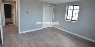 117 Cross St. Gallery 8