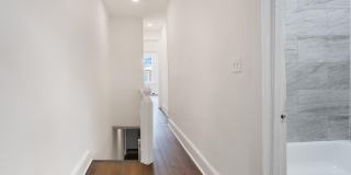 2212 W FAYETTE Street Gallery 20