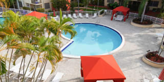 Colony at Dadeland Gallery 7