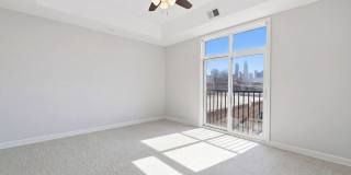 814 W Hubbard Street Gallery 10