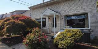 2132 NOBLE Street Gallery 1