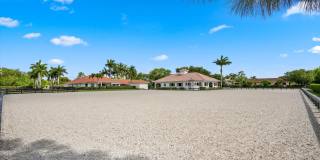 14594 DRAFT HORSE Lane Gallery 3