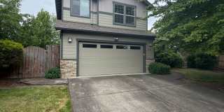 Must See 3 Bedroom Home with Fenced Yard! Gallery 1