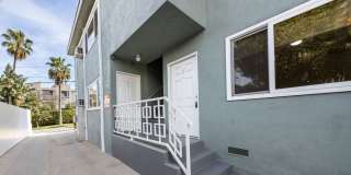 643 Pacific St Gallery 39