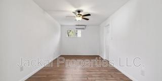 2038 Avon Drive Gallery 18